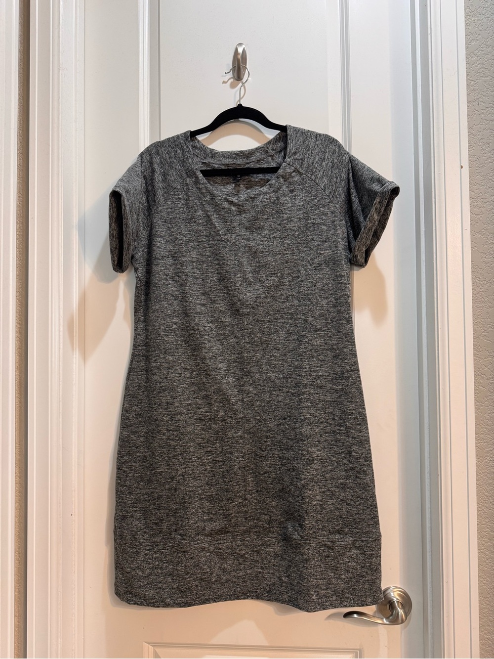 The Limited Peppered Gray Dress XL RoundNeck Short Sleeve Armpit To Armpit 21”